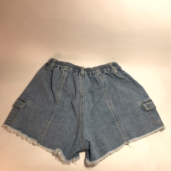 Madden NYC Denim Blue Cut-Off Elastic Waist Cargo Short Shorts Size S - Picture 4 of 14